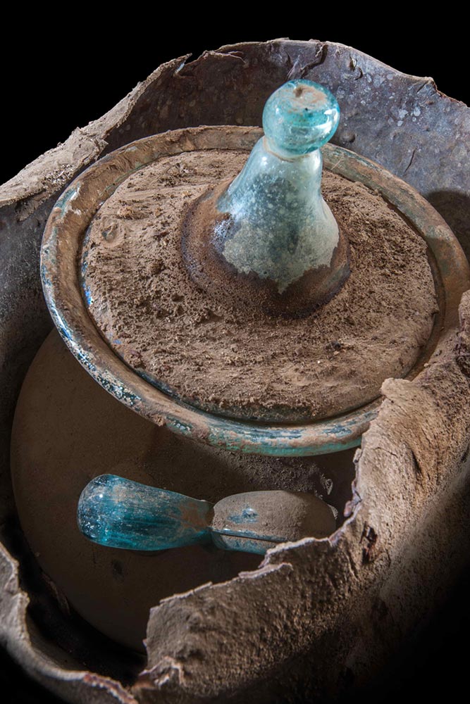 The tomb of Marcus Venerius Secundio discovered at Porta Sarno with mummified human remains