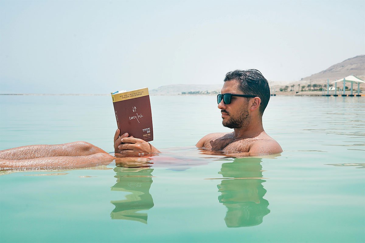 6-Activities-for-Italian-Families-Visiting-the-Dead-Sea