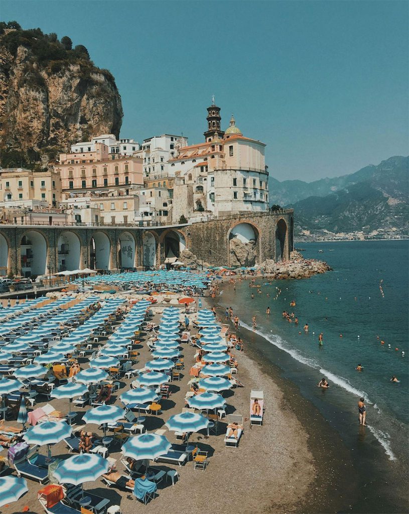 Unusual-Luxury-Places-To-Stay-in-Italy