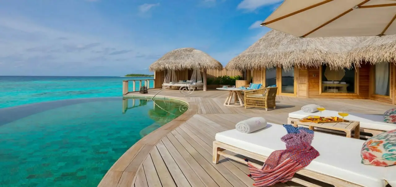 Experience Luxury with Maldives Holiday Packages