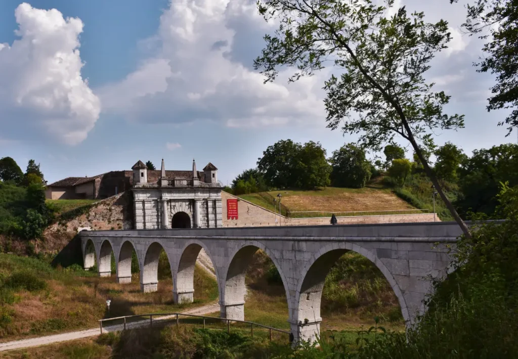 Palmanova, Porta Udine and the Monumental Venetian Aqueduct