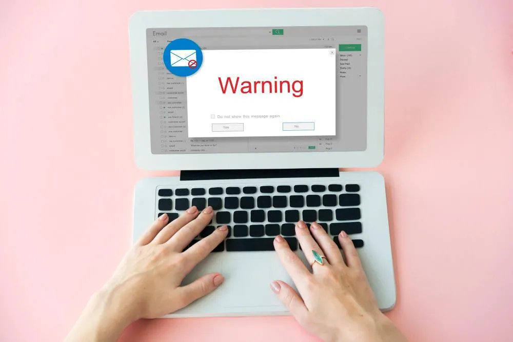 How Fake Download Buttons Trick Millions of Users Online